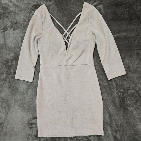 Blush ✦ Tan Suede Cocktail Dress ✦ Deep Plunge Criss Cross Back Sz M EUC - Picture 11 of 16